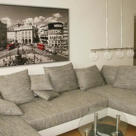 Ferienwohnung Mit Balkon Zwenkau Room photo
